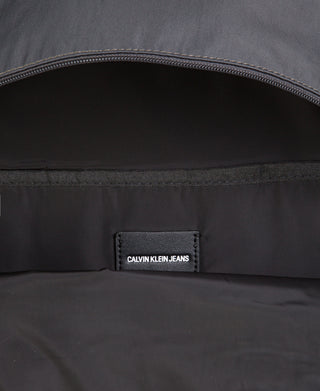 CALVIN KLEIN Nylon Utility Campus Bag (11163)